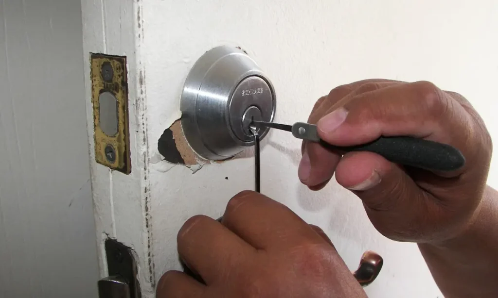 Locksmith for a Car